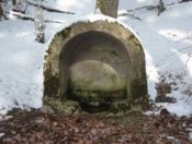 Fontaine de la chapelle Sainte Catherine  Rougemont-le-Chteau